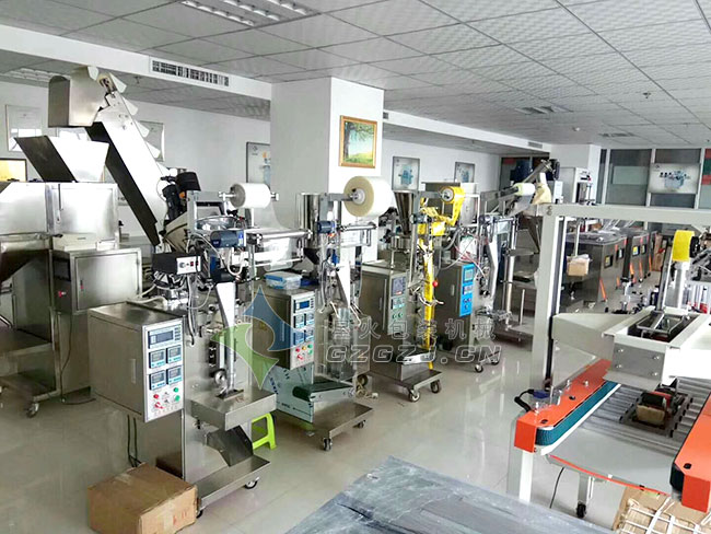 顆粒包裝機(jī)廠房內(nèi)實拍展示